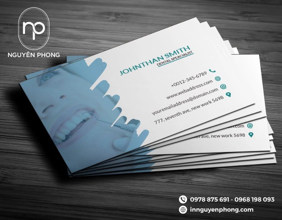 Mẫu card visit bác sĩ nha khoa